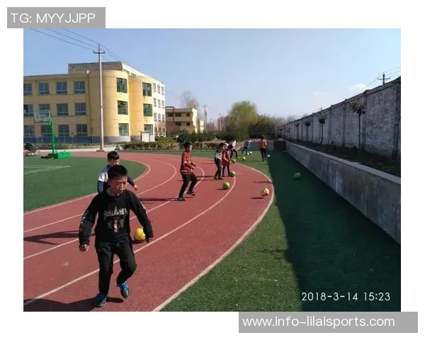 北理工足球队奋勇拼搏展现青春风采助力校园文化建设